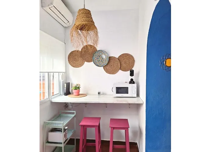 La Casa Del Remolino- Centro Histórico De Conil, Andando A La Playa *