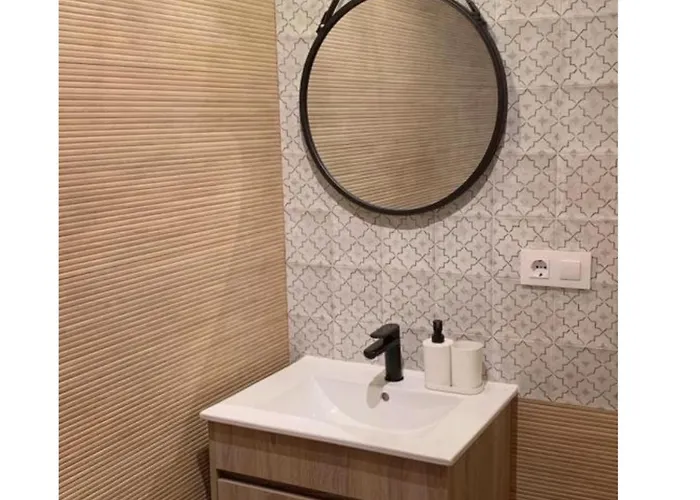 La Casa Del Remolino- Centro Historico De Conil, Andando A La Playa * コニル・デ・ラ・フロンテラ