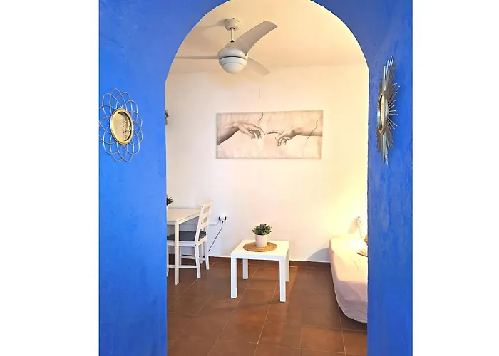 La Casa Del Remolino- Centro Historico De Conil, Andando A La Playa * コニル・デ・ラ・フロンテラ