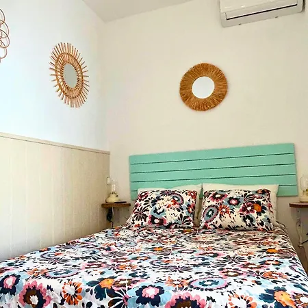 La Casa Del Remolino- Centro Historico De Conil, Andando A La Playa * コニル・デ・ラ・フロンテラ