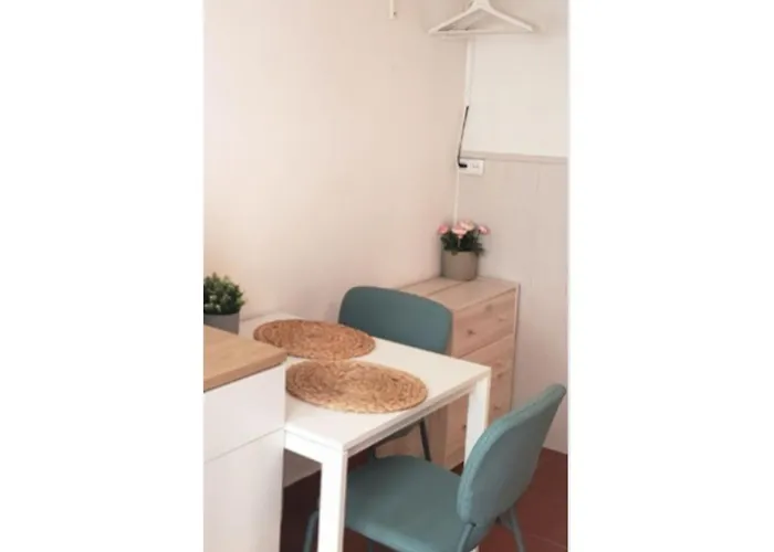 La Casa Del Remolino- Centro Historico De Conil, Andando A La Playa 콘일데라프론테라